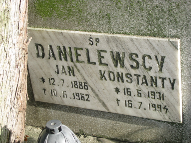 Jan Danielewski 1886 Laskowice - Grobonet - Wyszukiwarka osób pochowanych