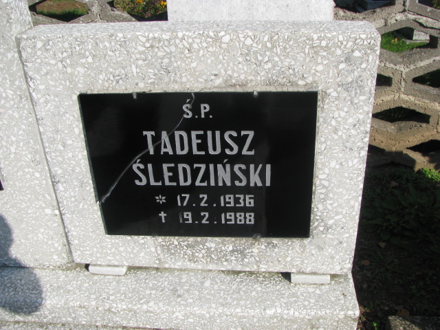 Krystyna Śledzińska 1939 Laskowice - Grobonet - Wyszukiwarka osób pochowanych