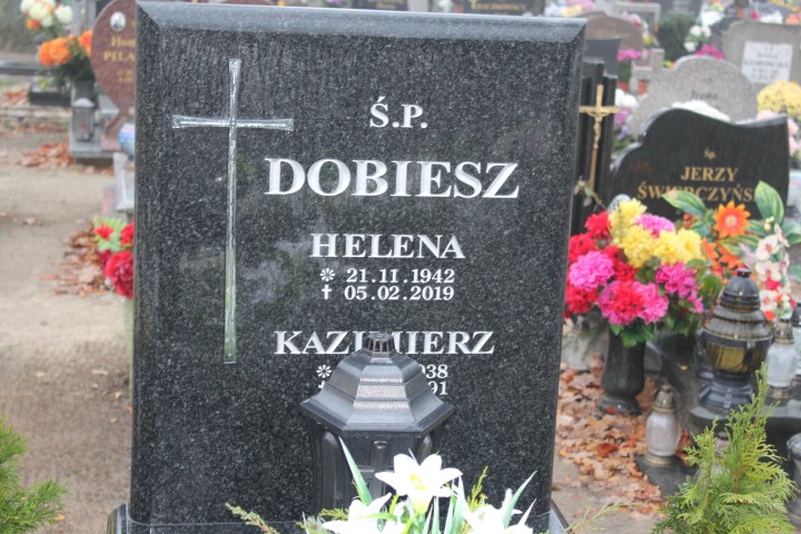 Helena Dobiesz 1942 Laskowice - Grobonet - Wyszukiwarka osób pochowanych